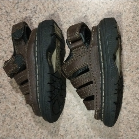 Faded Glory unisex size 2 brown sandals with hook & loop action flex - Picture 4 of 9